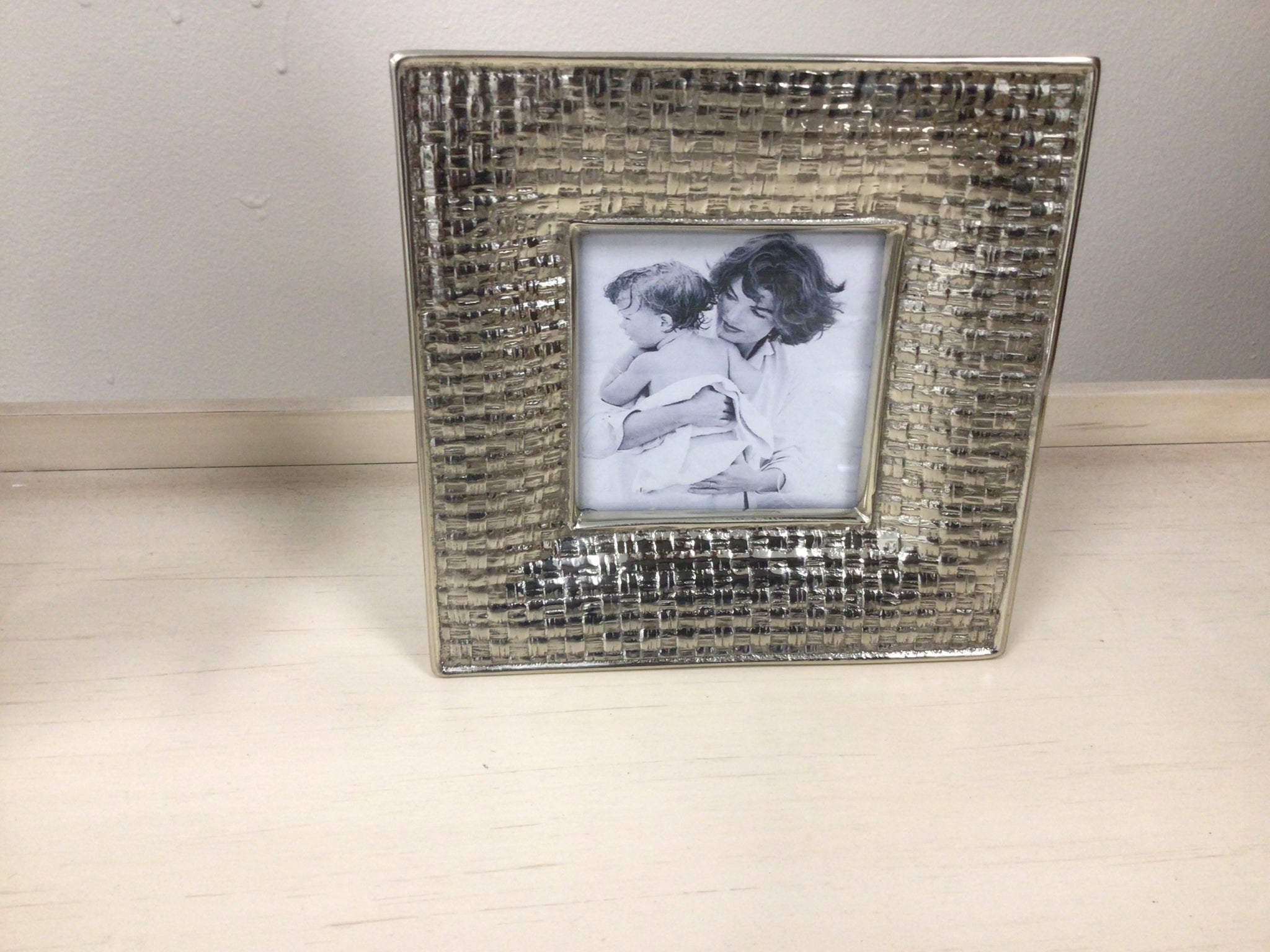 Sierra Modern Nassau 3x3 gold frame Park Place Midtown