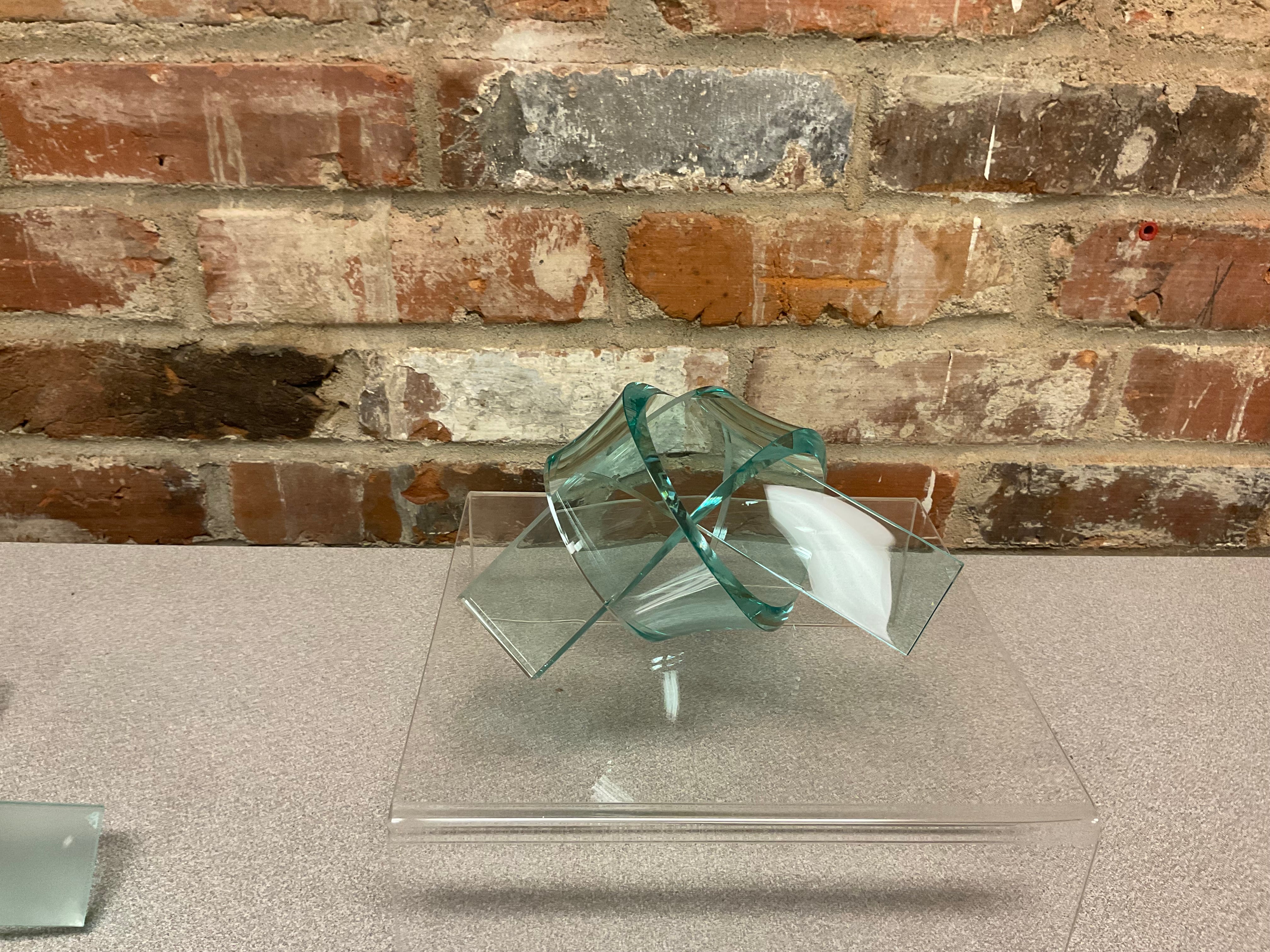 Acrylic Love Knot