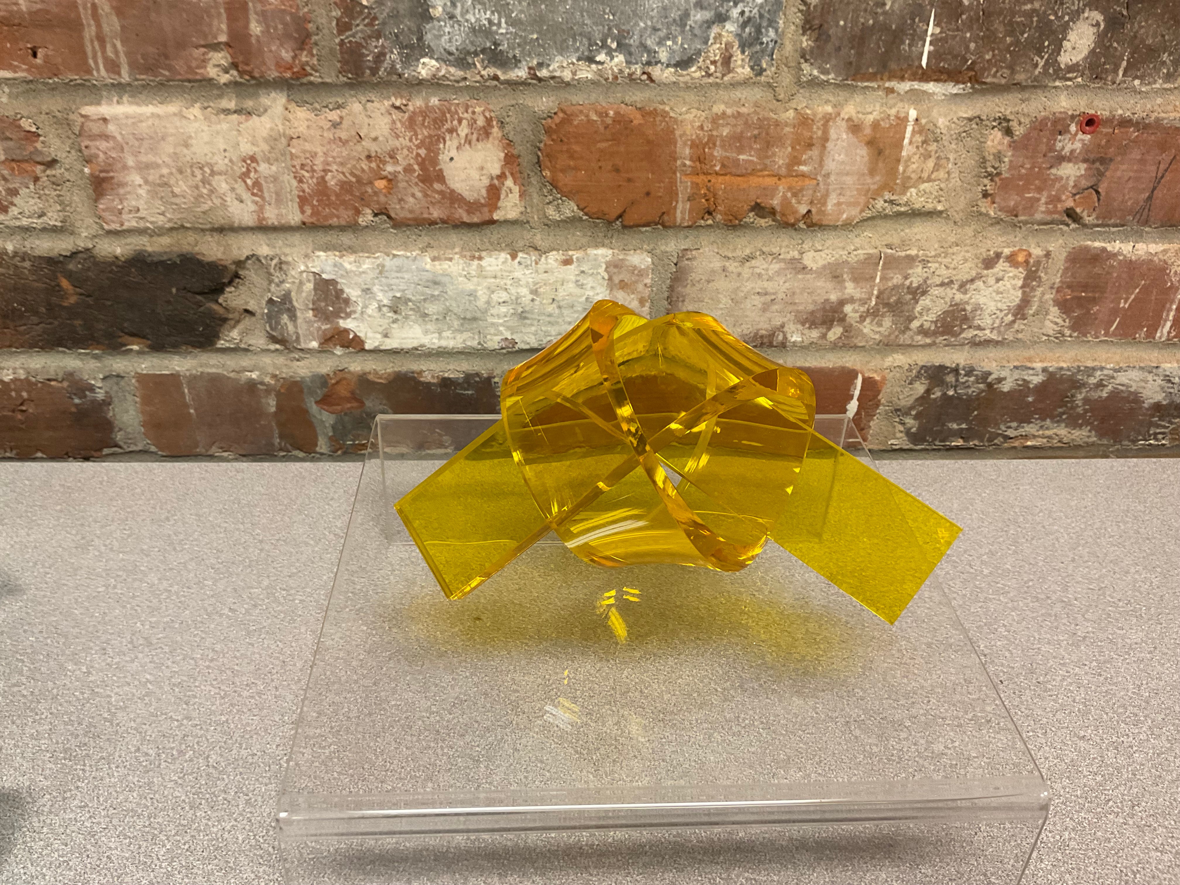 Acrylic Love Knot