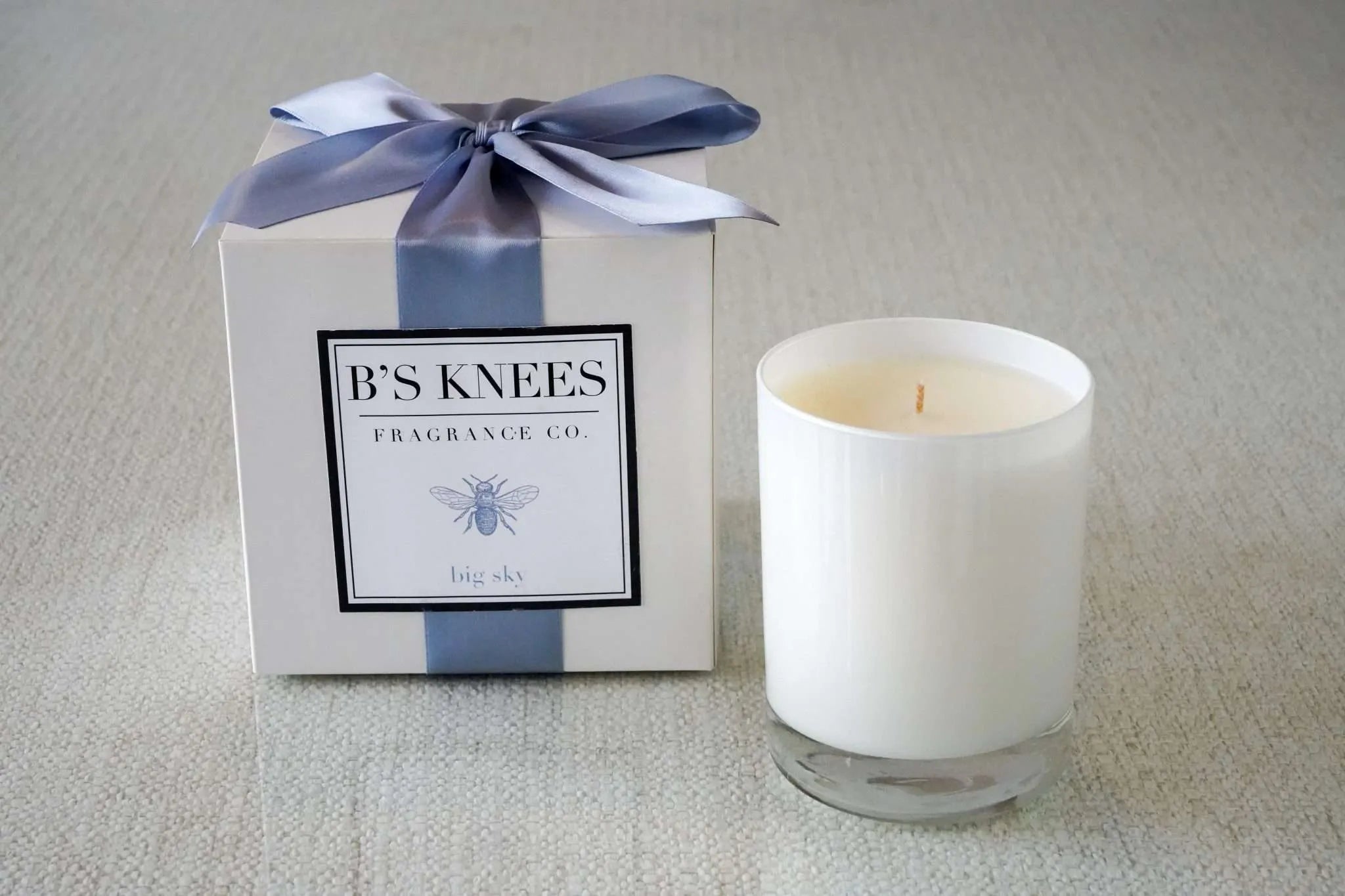 B’s Knees 1 Wick White Glass Candle