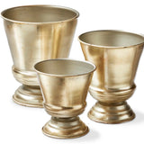 Wilmette Footed Planter