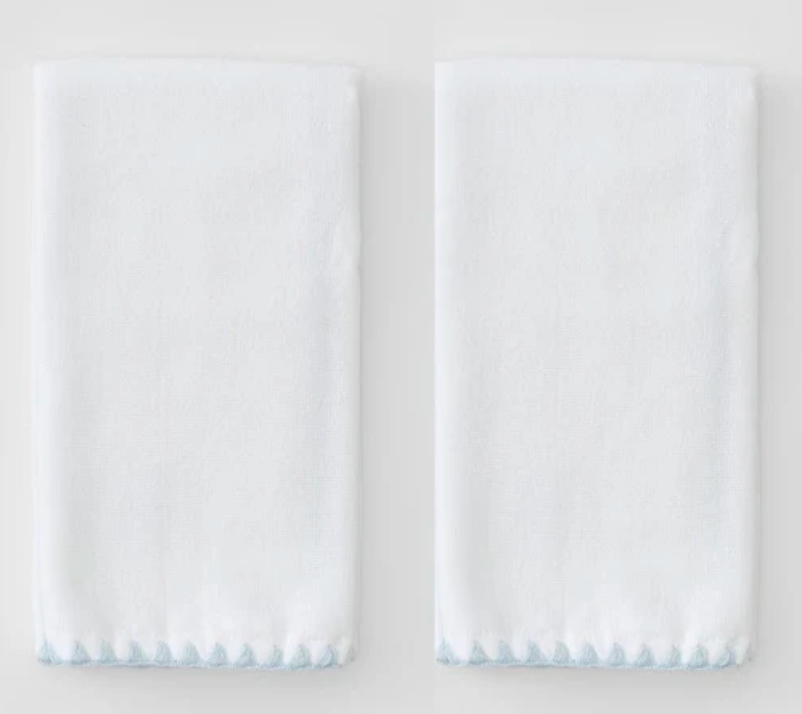 Fingertip Powder Bath Towels