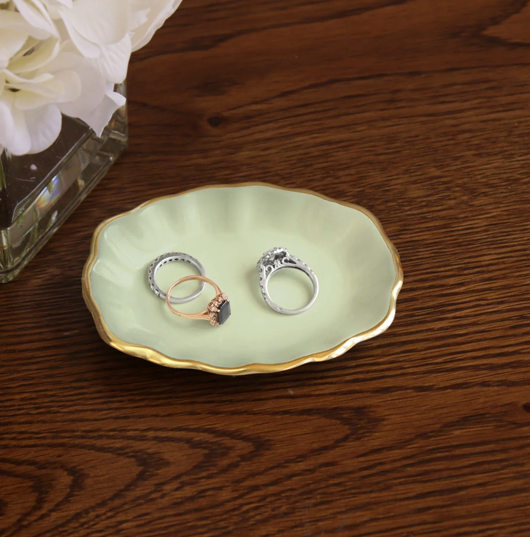Encanto Ring Holder