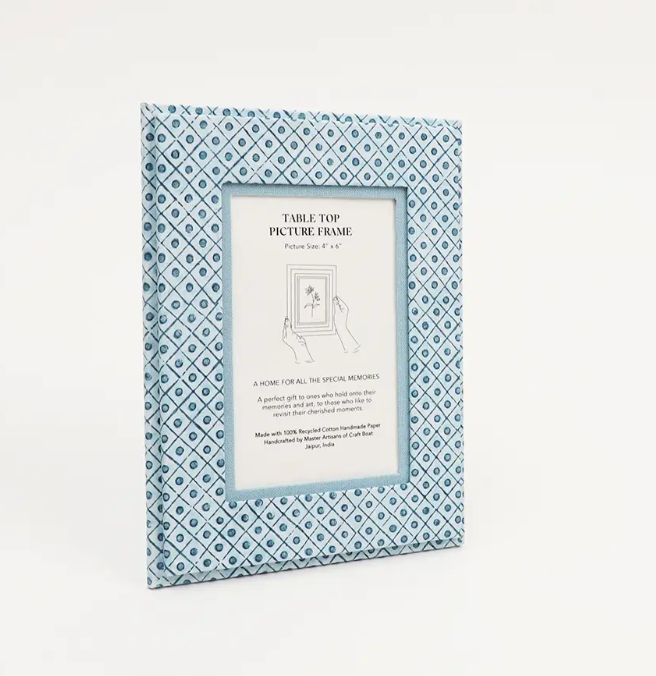 Green Dot Table Top Picture Frame