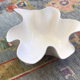 Sculptural medium bowl white
